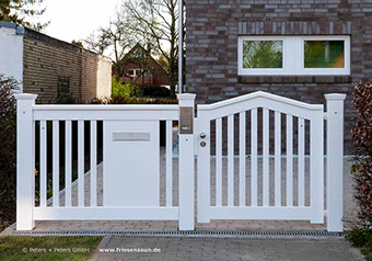 Individuelle Gartentor - Holztore aus wertvollem Hartholz - Qualität mit 25 Jahren Garantie.