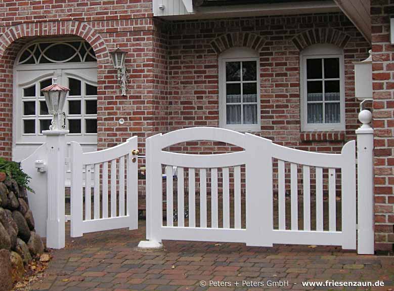 Gartentor BERGSTEDT - Weiße Holztore nach Maß gefertigt - Gartentore in mehr als 200 RAL-Farben.