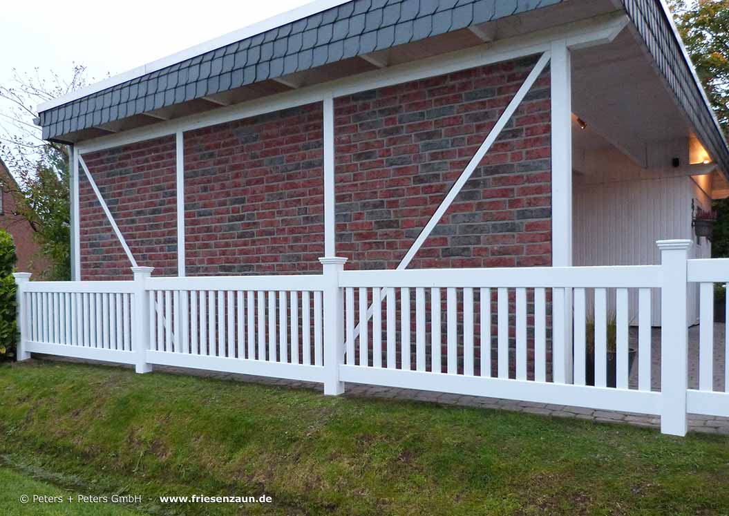 Original Sylter Friesenzaun - Weißer Gartenzaun aus wertvollem ODUM IROKO Hartholz - Anfertigung nach Maß von Peters + Peters