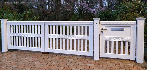 Gartentor BERGSTEDT - Weiße Holztore nach Maß gefertigt - Gartentore in mehr als 200 RAL-Farben.