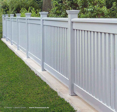 Original Sylter Friesenzaun - Weißer Gartenzaun aus wertvollem ODUM IROKO Hartholz - Anfertigung nach Maß von Peters + Peters