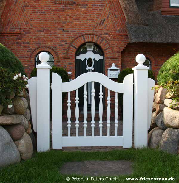 Individuelle Gartentor - Holztore aus wertvollem Hartholz - Qualität mit 25 Jahren Garantie.