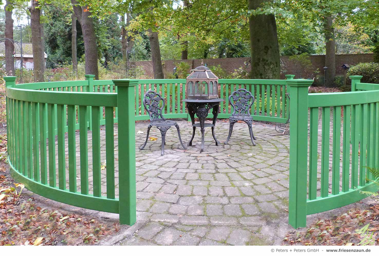 Original Sylter Friesenzaun - Weißer Gartenzaun aus wertvollem ODUM IROKO Hartholz - Anfertigung nach Maß von Peters + Peters